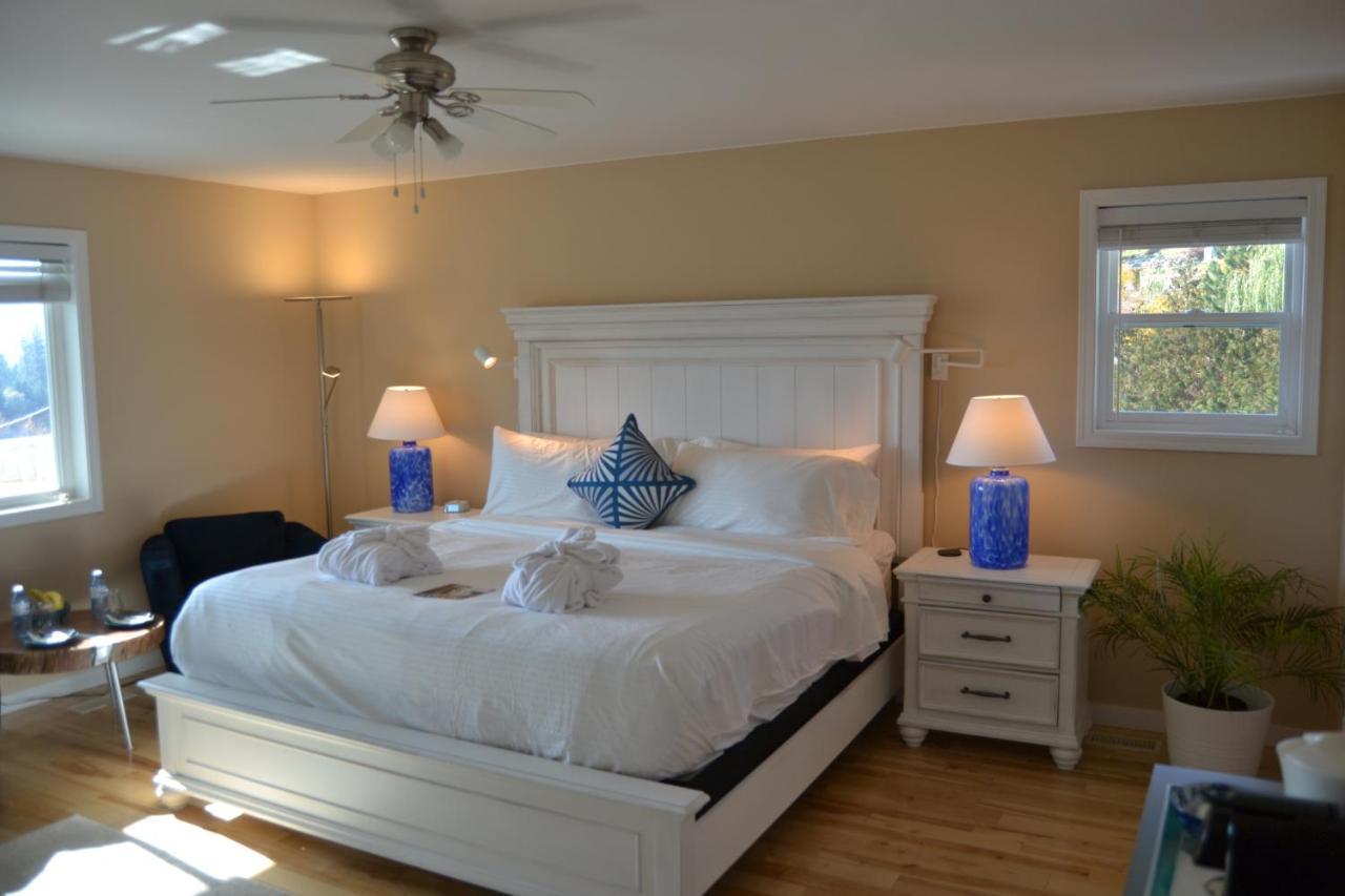 Salish B&B And Spa Уест Келоуна Екстериор снимка