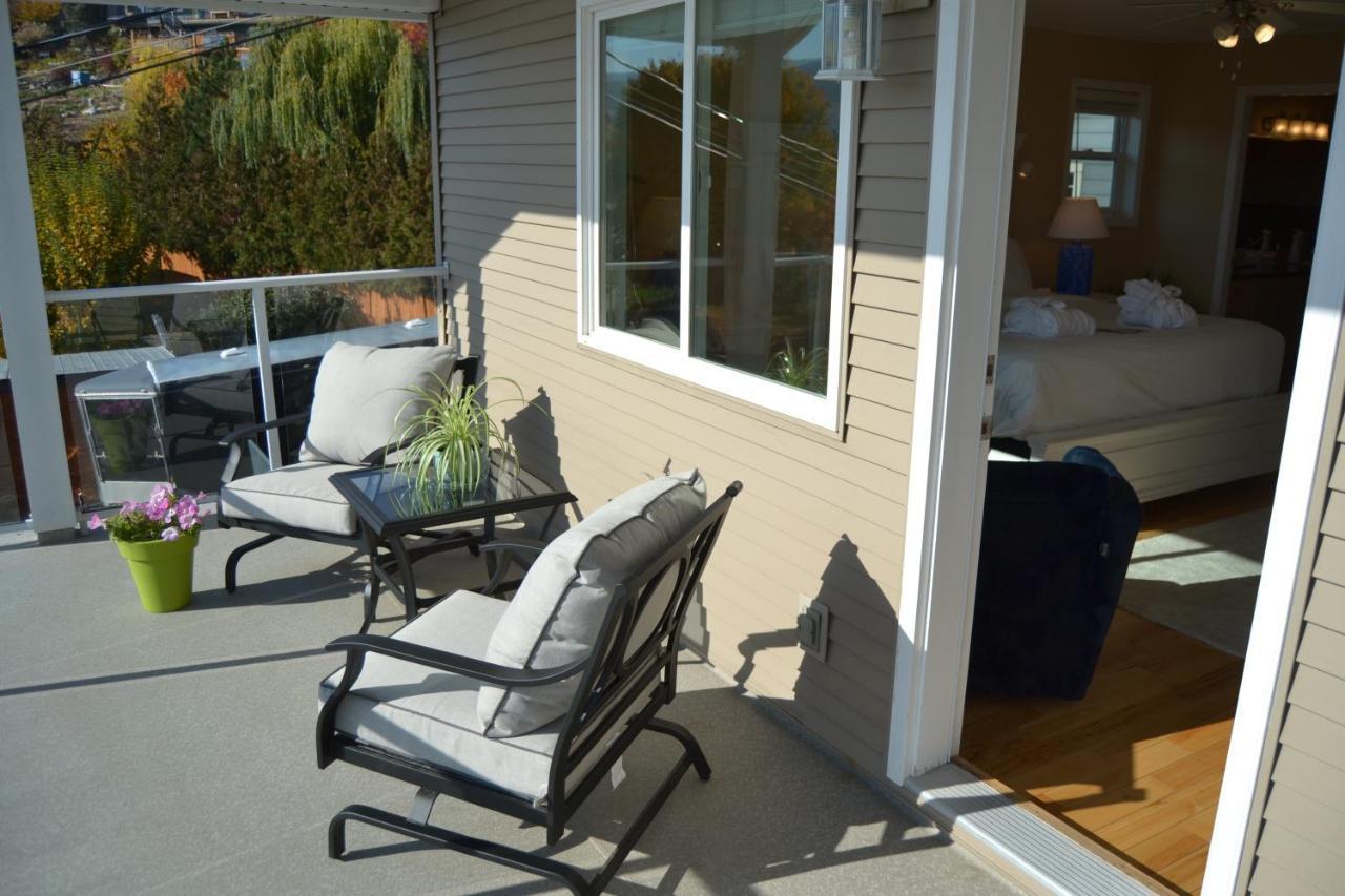 Salish B&B And Spa Уест Келоуна Екстериор снимка