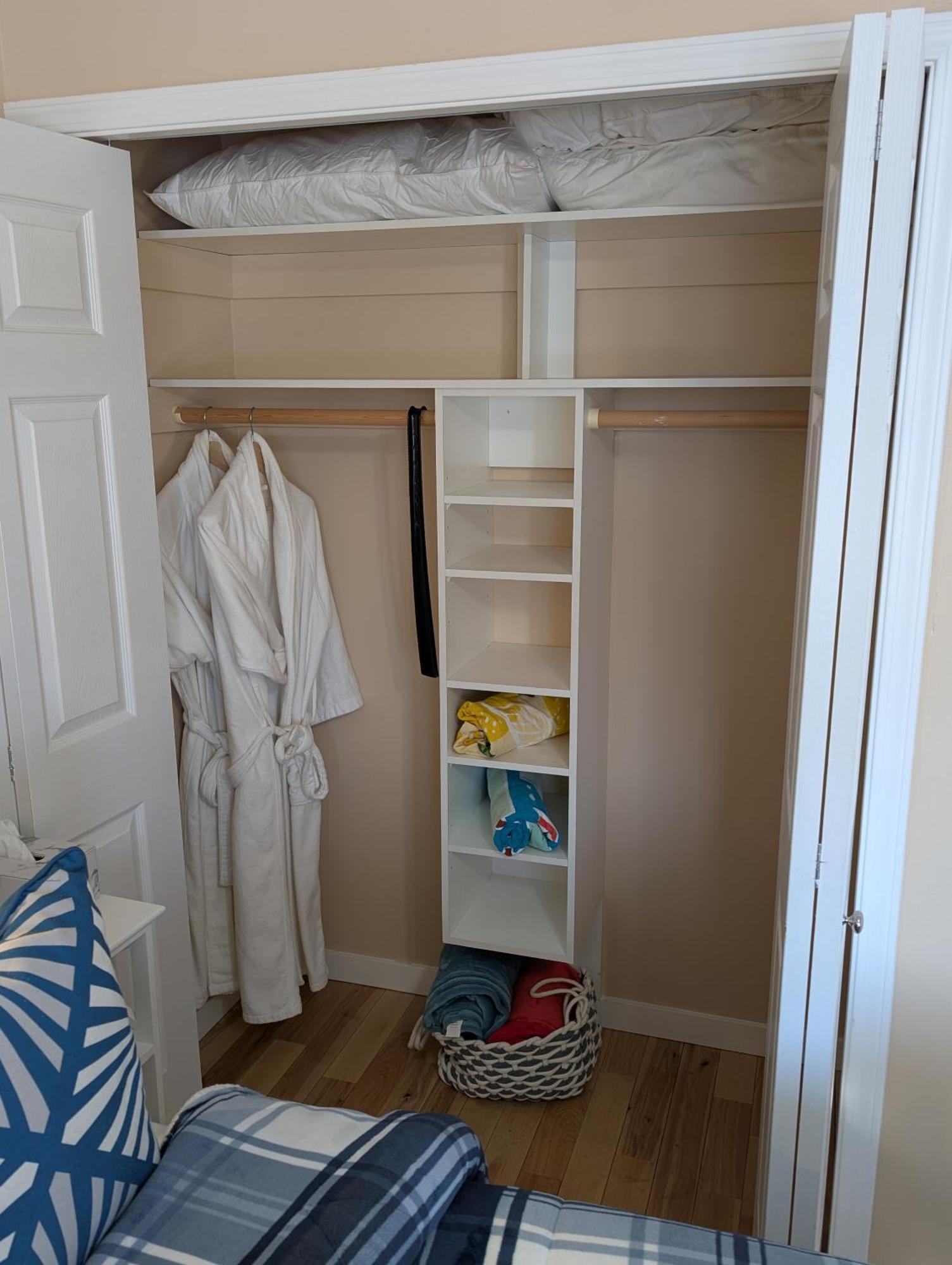 Salish B&B And Spa Уест Келоуна Екстериор снимка